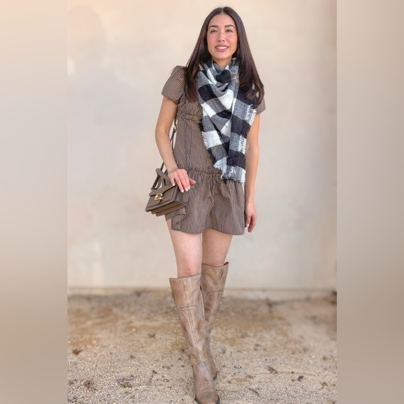 Check Blanket Scarf (Black/White Combo) - Picture 3 of 15